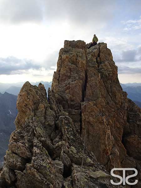 © STƧ bietschhorn ostsporn