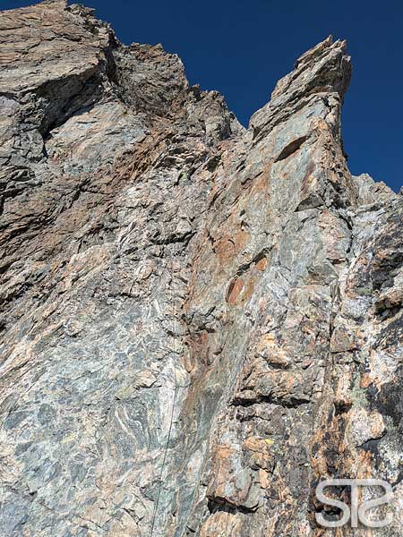 © STƧ finsteraarhorn E-sporn