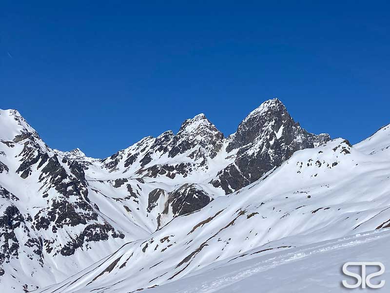 © STƧ piz buin SE-couloir, piz cavigliada