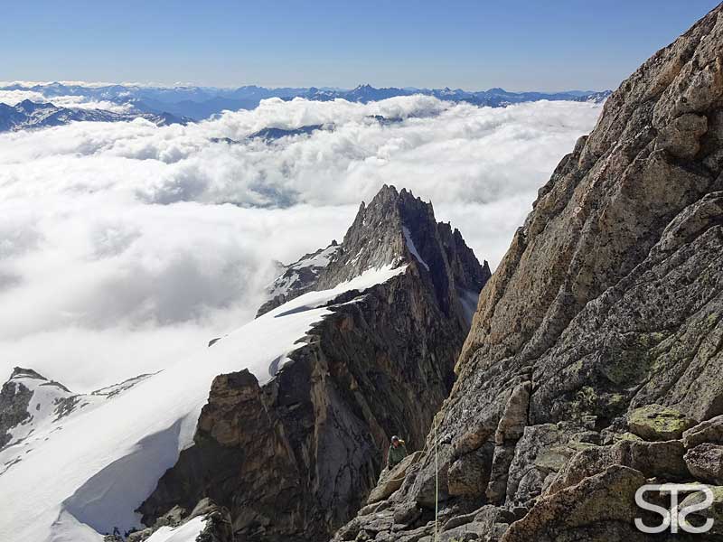 © STƧ galenstock, obere bielenlücke, hochnebel