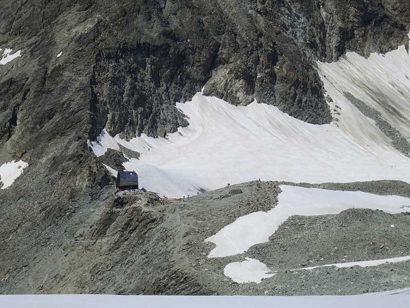 © sbu tête de milon, cabane de tracuit