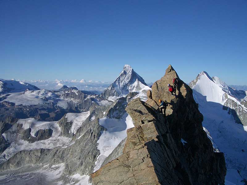 © STƧ rothorngrat (zinalrothorn)