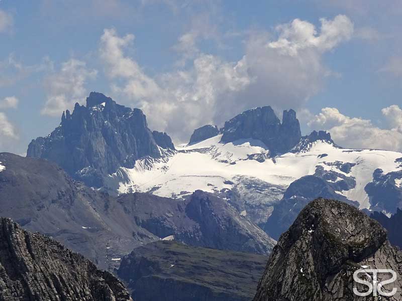 © STƧ gross walenstock, adlerspitze, gross spannort, klein spannort, falkenturm